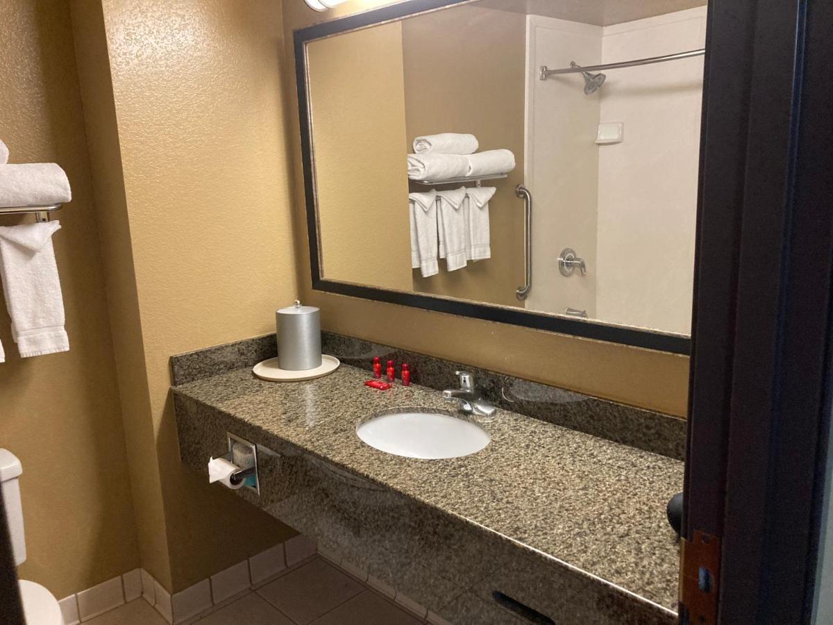 Fairfield By Marriott Inn & Suites Phoenix South Mountain Area Екстер'єр фото