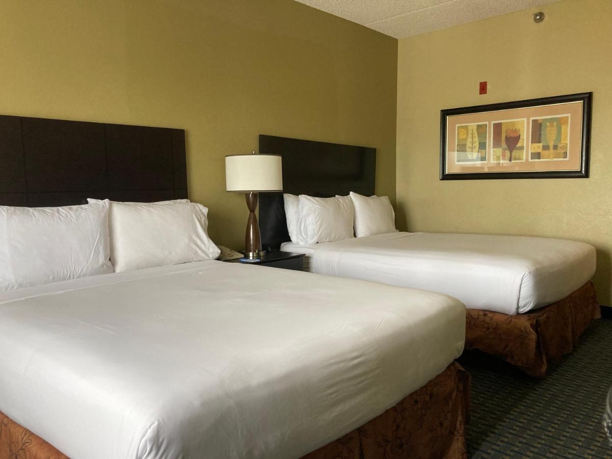 Fairfield By Marriott Inn & Suites Phoenix South Mountain Area Екстер'єр фото